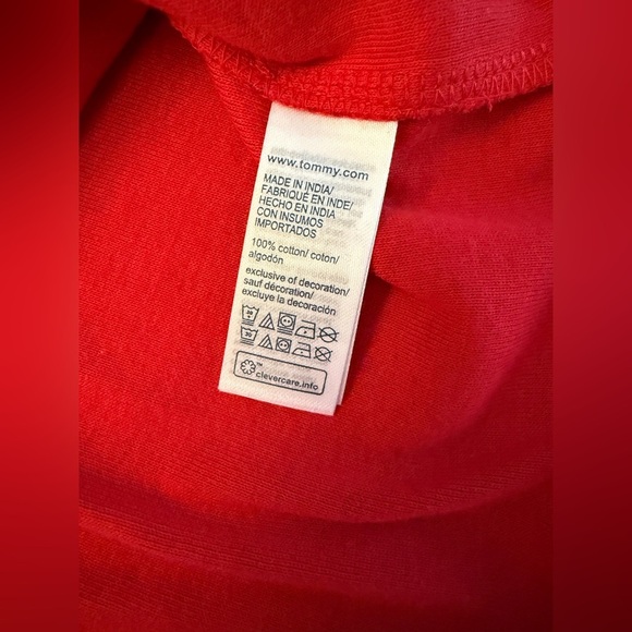 Tommy Hilfiger Red Crew Neck T-Shirt w small pattern L - Picture 5 of 5